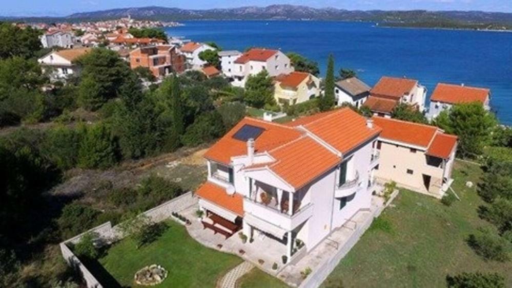 Apartments Nada Бетина Екстер'єр фото