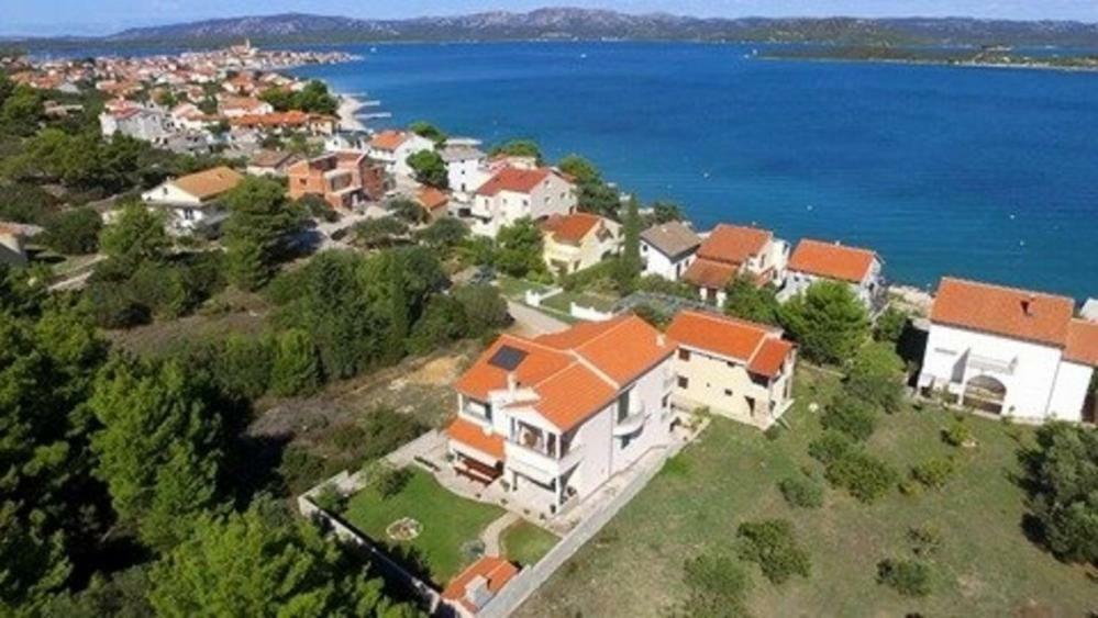 Apartments Nada Бетина Екстер'єр фото